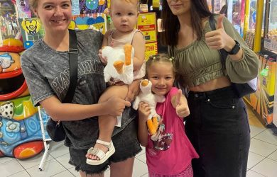 Виставка малюнків “Моя супер мама” в Ігроленд Ігроленд 6
